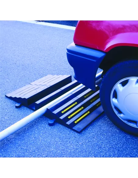 Moravia - Traffic line - Hose/Cable ramp