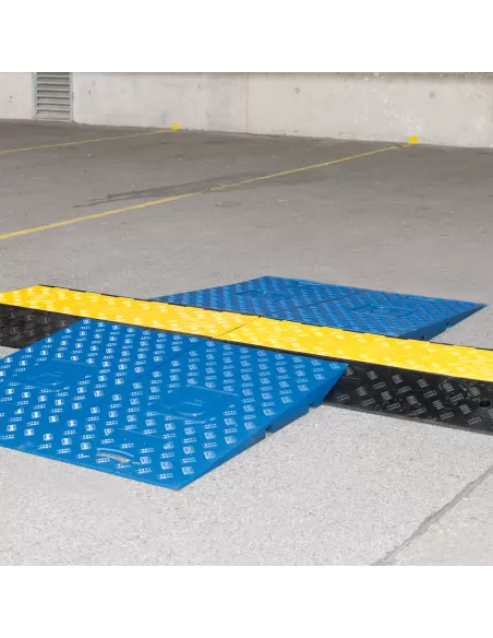 Moravia - TRAFFIC-LINE Wheelchair Ramps for Cable/Hose Ramps - Pack of 2